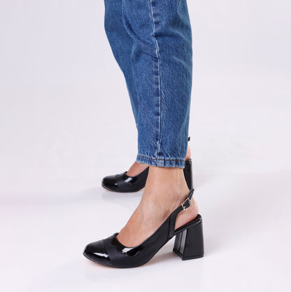 Low Heels | Black