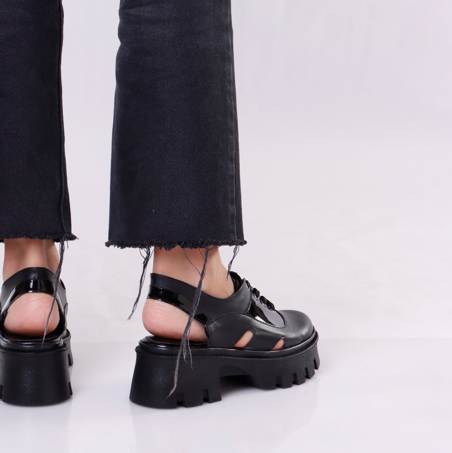 Chunky Lace Loafer | Full Black