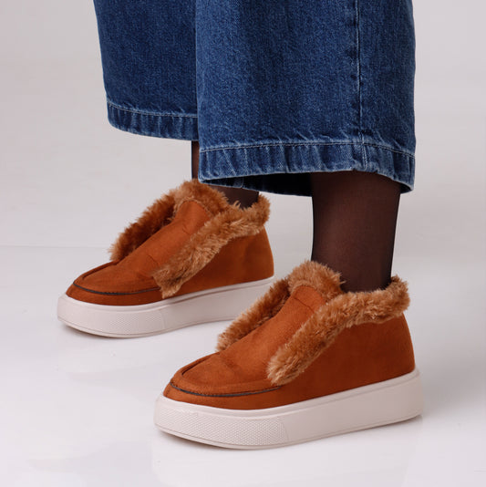 Slip on Boots with Fur | Camel