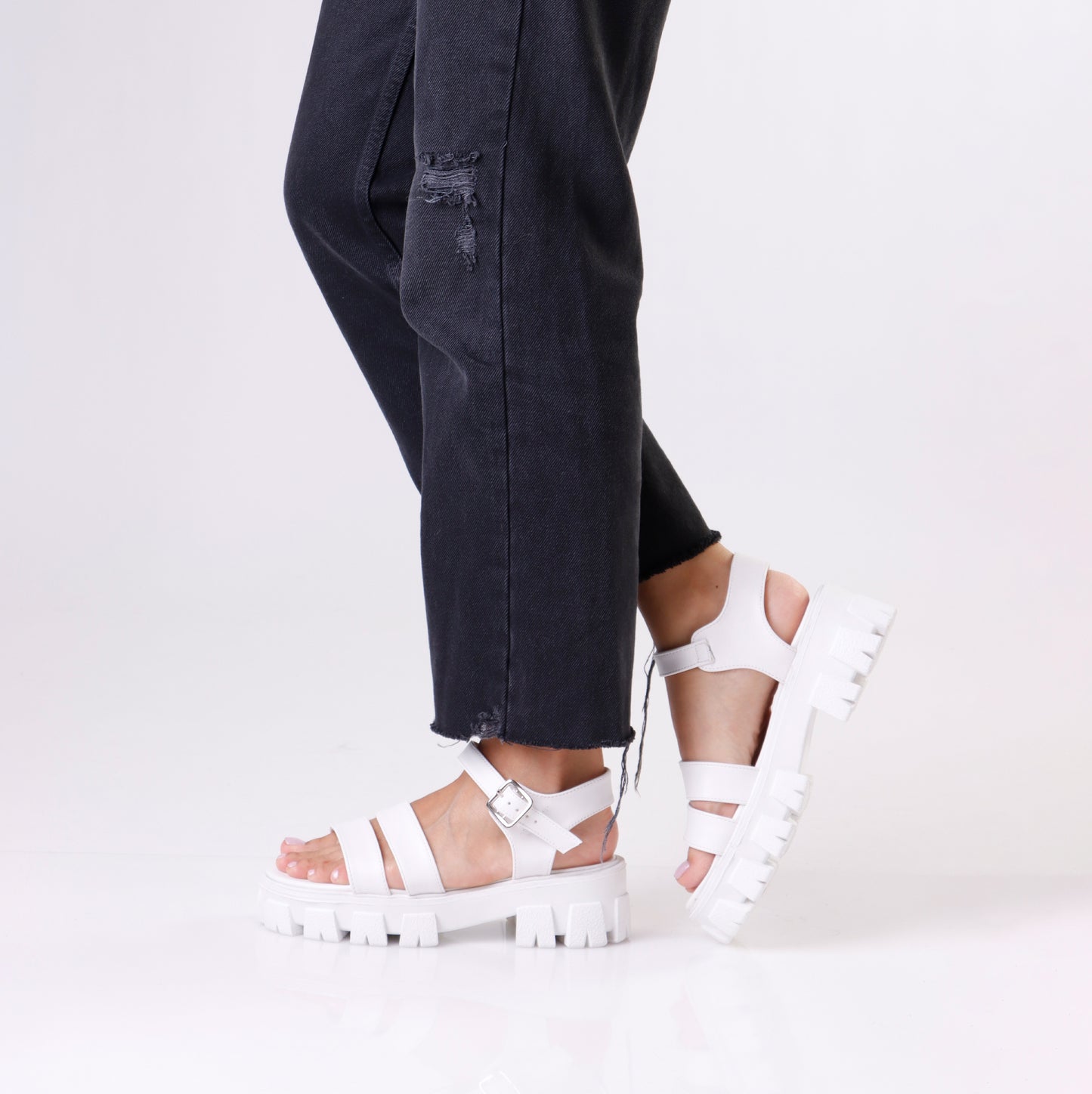 Chunky Sandal | Full White