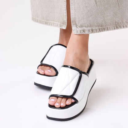 Chunky Mule | 3 Colors