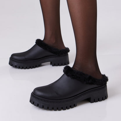 Slip on Loafer | Black with Fur