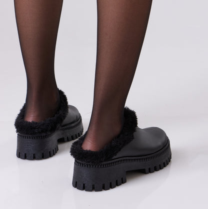 Slip on Loafer | Black with Fur