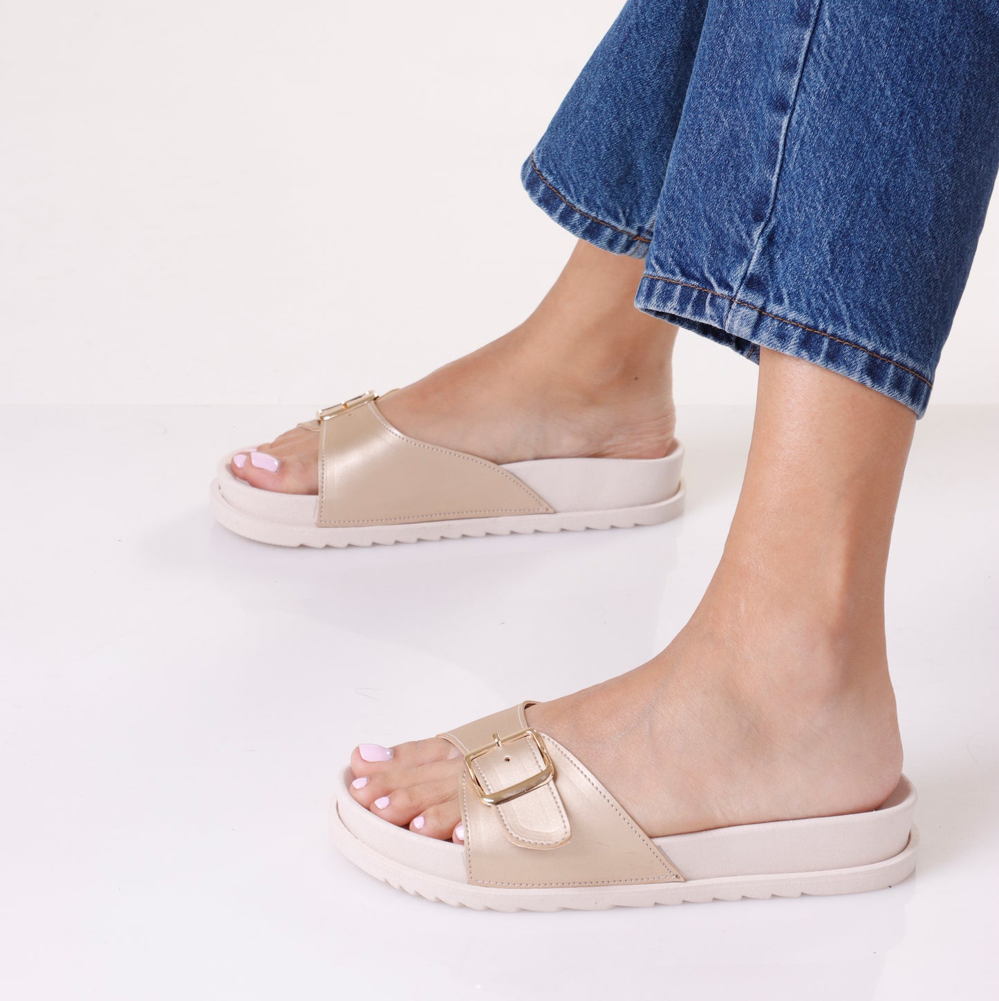 Flat Slipper | 1 Buckle