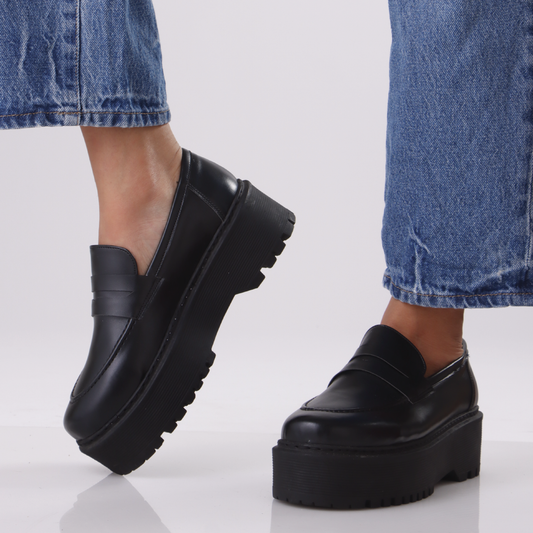 Platform Loafer | Black