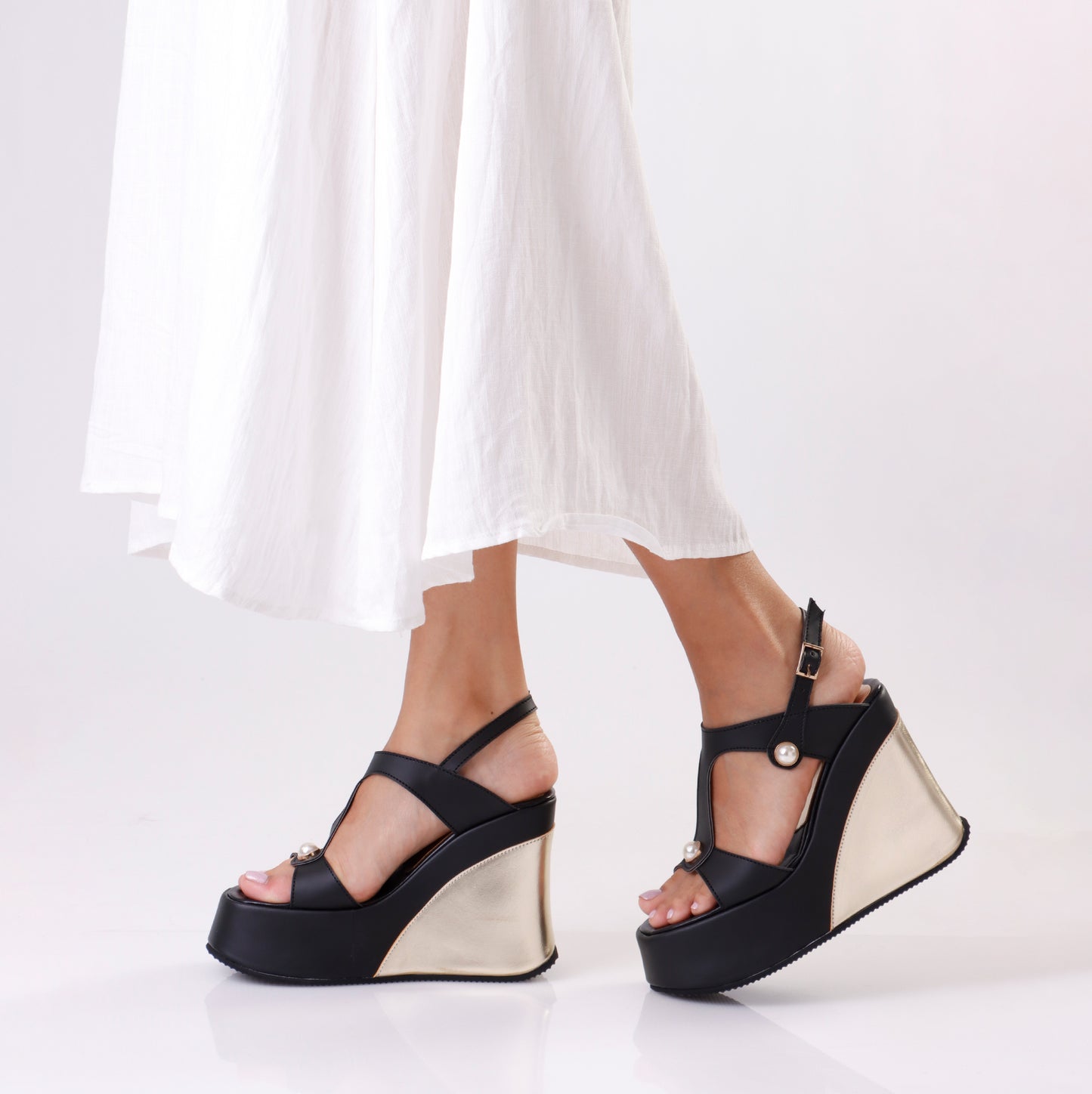 Chunky Wedge Sandal | Pearls - 2 Colors