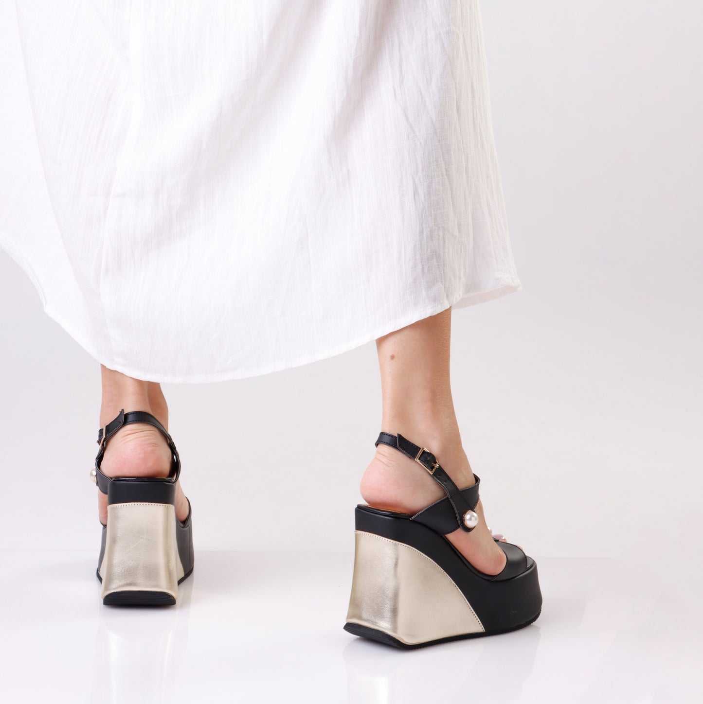 Chunky Wedge Sandal | Pearls - 2 Colors